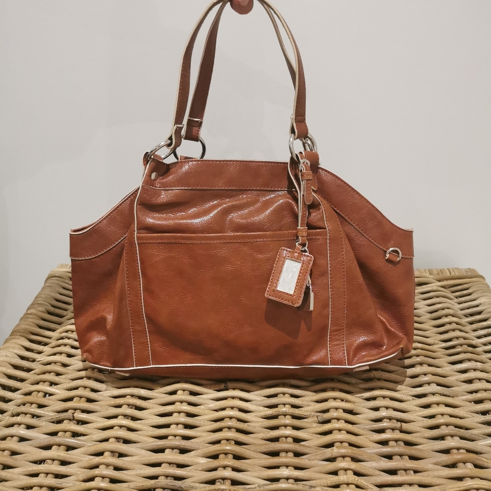 Liz Claiborne hand bag
